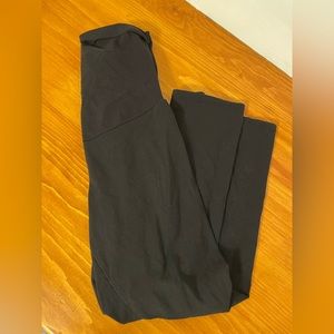 Motherhood Maternity XL Legging Capris